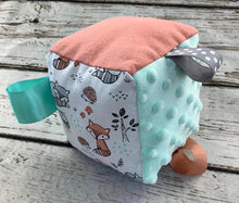 Load image into Gallery viewer, Baby Boy Fabric Sensory Baby Block Woodland Animal Foxes / Baby Boy Gift / Baby Toy / Rattle / Crinkle Toy