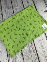 Load image into Gallery viewer, Baby Boy Swaddle Blanket / Baby Dinosaur Swaddle Blanket / Muslin Guaze Baby Blanket / Baby Shower Gift