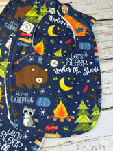 Load image into Gallery viewer, Baby Shower Gift Set / Burp Cloth Bib Set / Baby Boy Gift / Camping Bears