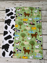 Load image into Gallery viewer, Burp cloth set of 2 in farm animal print and cow print.
