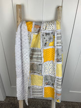 Load image into Gallery viewer, Neutral Baby Rag Crib Quilt Blanket / Baby Gift / Yellow Gray Safari / Sunshine Safari collection/ Safari nursery/ gender neutral
