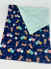 Load image into Gallery viewer, Baby Blanket Neutral Bears Balloons / Baby Shower Gift / gender neutral
