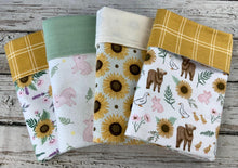 Load image into Gallery viewer, Baby Girl Blanket Farm Animals / Baby Girl Blanket Sunflowers / Baby Shower Gift Girl / Sweet Sunflower Collection / Swaddle Blanket
