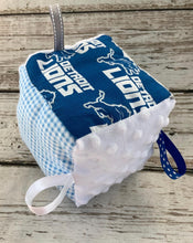 Load image into Gallery viewer, Baby Boy Fabric Sensory Block Detroit Lions / baby shower gift / Baby Toy / Rattle / Crinkle Toy
