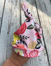 Load image into Gallery viewer, Newborn Baby Girl Top Knot Hat / Floral Baby Hat / Stretchy Baby Hat / Newborn Photo Hat / Baby Girl Hat

