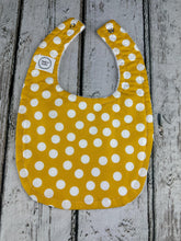 Load image into Gallery viewer, Baby Girl Burp Cloth Bib Set / Baby Girl Burp Cloth Bib Boho Daisy / Yellow Dot / Baby Shower Gift
