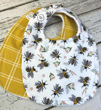 Load image into Gallery viewer, Baby Shower Gift Bib Set / Set of 2 Bibs / Baby Girl Bib Set / White Bumble Bee Golden Plaid
