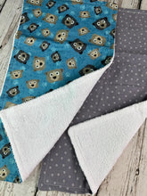 Load image into Gallery viewer, Baby Shower Gift Set / Baby Boy Burp Cloth Set / Bear Burp Cloth / Woodland Animal Burp Cloth
