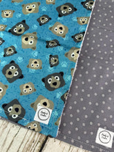 Load image into Gallery viewer, Baby Shower Gift Set / Baby Boy Burp Cloth Set / Bear Burp Cloth / Woodland Animal Burp Cloth
