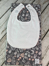 Load image into Gallery viewer, Baby Girl Bib Burp Cloth Set / Baby Girl Bib Pink Gray Modern Floral / Baby Girl Burp Cloth Pink Gray Floral / Baby Shower Gift Girl
