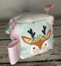 Load image into Gallery viewer, Fabric Sensory Baby Girl Block Woodland Animals / pink mint green  / Baby Toy / Rattle / Crinkle Toy
