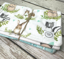 Load image into Gallery viewer, Neutral Baby Burp Cloth Set / Baby Shower Gift Set / Woodland Animal Burp Cloth / Mint Green Plaid
