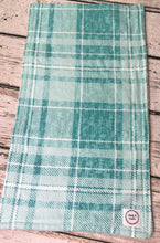 Load image into Gallery viewer, Neutral Baby Burp Cloth Set / Baby Shower Gift Set / Woodland Animal Burp Cloth / Mint Green Plaid
